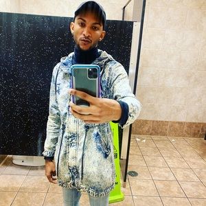 Meet your Posher, Donte